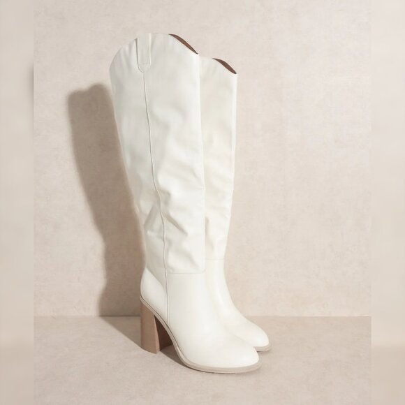 The Wild Clover Shoes - THE STEPHANIE WHITE KNEE-HIGH BOOTS